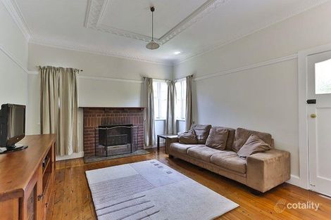 Property photo of 70 Jellicoe Street Mount Lofty QLD 4350