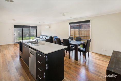 Property photo of 24 Granholm Grove Harkness VIC 3337