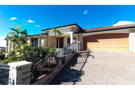 7 Ridgeline Way, Highland Park, QLD 4211
