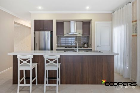 Property photo of 23 Callaway Lane Hillside VIC 3037