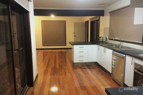 Property photo of 2 Oleander Street Glen Waverley VIC 3150