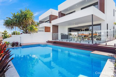 Property photo of 1/11 Beverley Crescent Broadbeach Waters QLD 4218