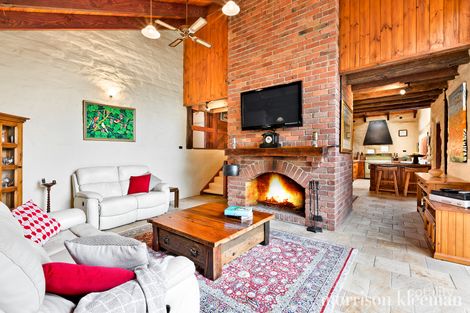 10 Lorimer Rd, Wattle Glen, VIC 3096