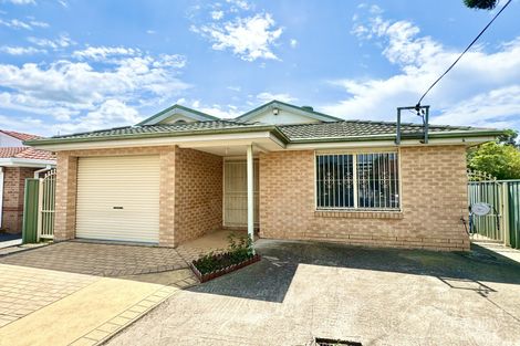 Property photo of 51 Wattle Avenue Carramar NSW 2163