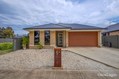 Property photo of 5 Evergreen Way Shepparton VIC 3630