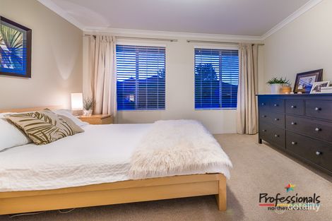 124 Rosegreen Ave, Butler, WA 6036