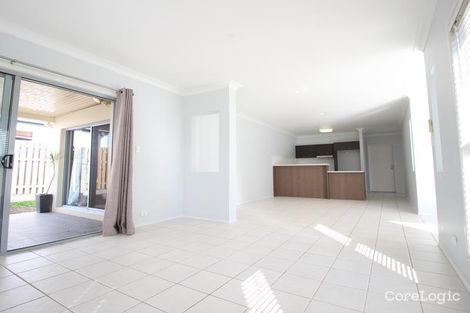Property photo of 56 Merrilaine Crescent Merrimac QLD 4226