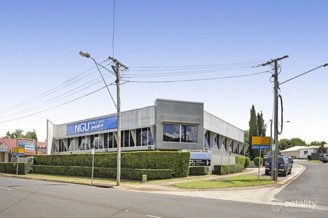 13 Kitchener St E, East Toowoomba, QLD 4350