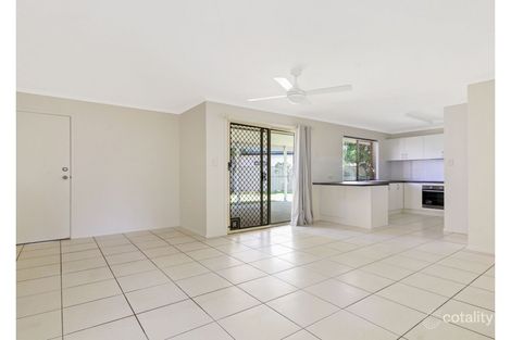 Property photo of 16 Ilaroo Crescent Warana QLD 4575