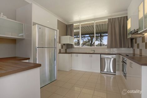 Property photo of 8 Leane Avenue Ridgehaven SA 5097