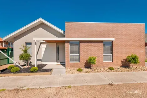 2 Hawthorn Lane, Craigieburn, VIC 3064