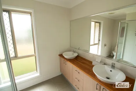 Property photo of 90 Douglas McInnes Drive Laidley QLD 4341