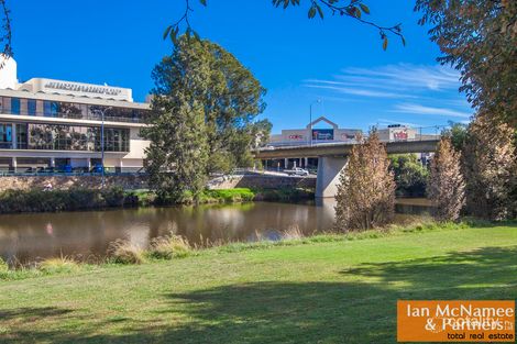 Property photo of 16/10 Macquoid Street Queanbeyan East NSW 2620