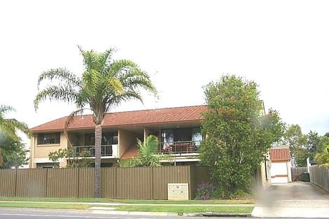 12 Oceanic Dr, Mermaid Waters, QLD 4218