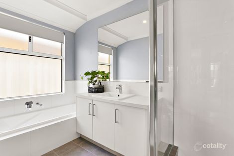 Property photo of 174 Honeywood Avenue Wandi WA 6167