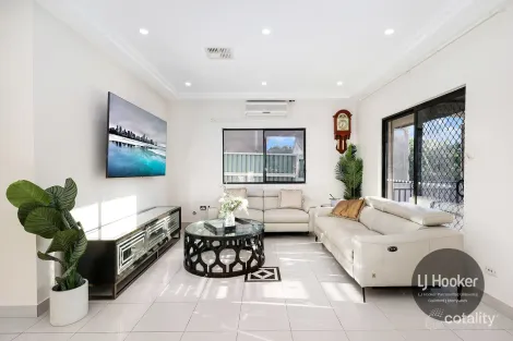 Property photo of 8 Strickland Road Guildford NSW 2161