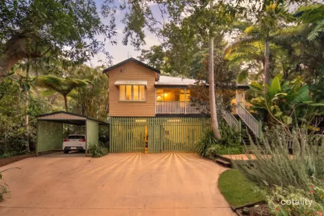 8 KARRI CT, MAPLETON, QLD 4560