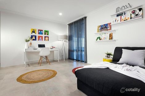 Property photo of 2/1 Dresden Street Hocking WA 6065