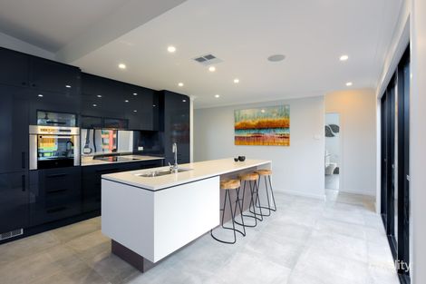 Property photo of 17 Grand Parade Rutherford NSW 2320