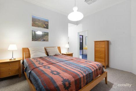 Property photo of 25 Kardan Circuit Karawara WA 6152