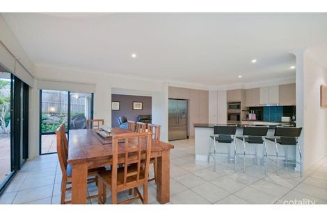 Property photo of 12 Ngeringa Crescent Chapel Hill QLD 4069