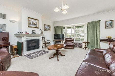 Property photo of 19 Queens Park Road Highton VIC 3216