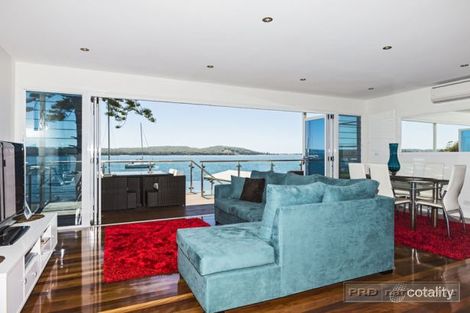 Property photo of 30 Skye Point Road Coal Point NSW 2283