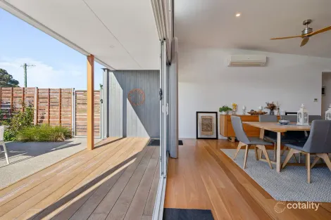 Property photo of 2 Eclipse Crescent Kallaroo WA 6025