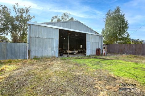8 Range Rd, Yea, VIC 3717