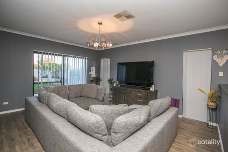 Property photo of 62 Musselbrook Trail Ellenbrook WA 6069