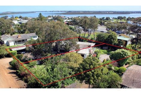 6 Mallaluka Ave, Ocean Grove, VIC 3226