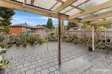 Property photo of 9 Waintree Court Endeavour Hills VIC 3802
