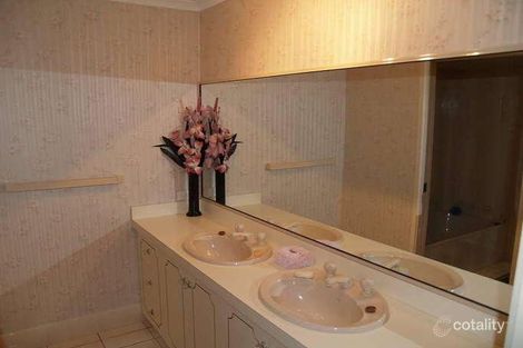 Property photo of 81 Balmoral Crescent Lake Albert NSW 2650