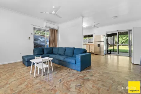 Property photo of 27 Ramsey Drive Kanimbla QLD 4870