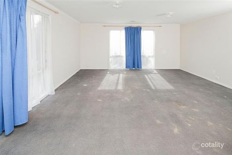 Property photo of 30 Harrington Drive Narre Warren South VIC 3805