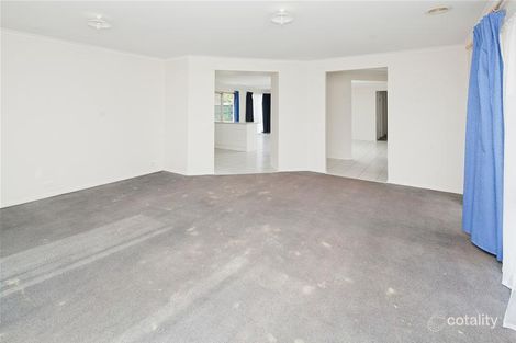 Property photo of 30 Harrington Drive Narre Warren South VIC 3805