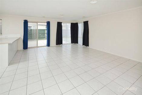 Property photo of 30 Harrington Drive Narre Warren South VIC 3805