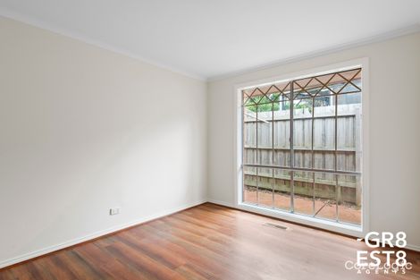 Property photo of 6 Scoble Place Narre Warren VIC 3805