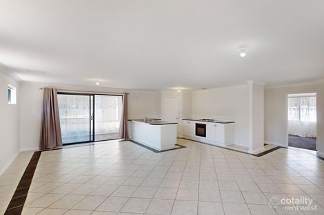 1a Coonong Pl, Armadale, WA 6112