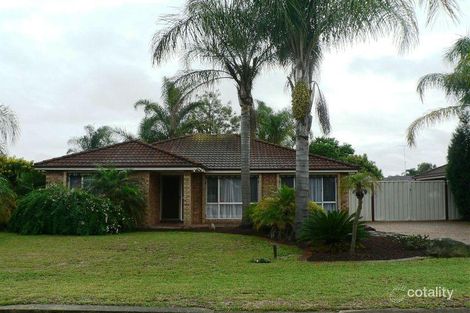 15 Rotorua Rd, St Clair, NSW 2759