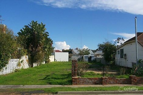 18 Moore St, Bunbury, WA 6230