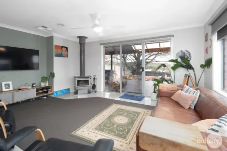 Property photo of 42 Haines Street Creswick VIC 3363