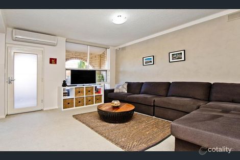 Property photo of 1/7 Mooloola Way West Lakes Shore SA 5020