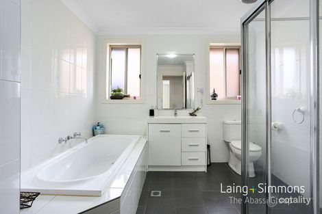 Property photo of 7 Mortlock Avenue Ropes Crossing NSW 2760