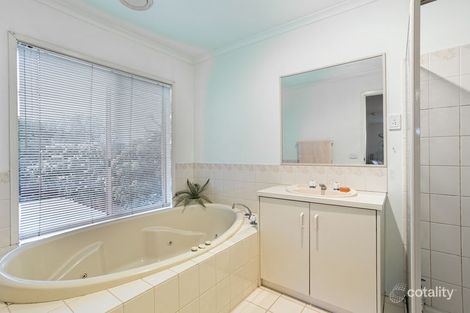 Property photo of 15 Cardigan Crescent Taylors Lakes VIC 3038