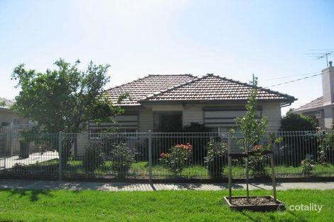 18 Compton Pde, Sunshine North, VIC 3020