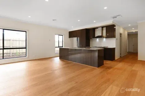 Property photo of 28 Leandon Avenue Wollert VIC 3750
