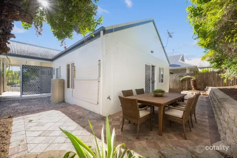Property photo of 76 Riverbend Drive Douglas QLD 4814