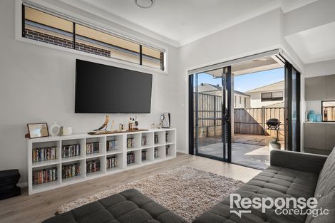 Property photo of 36 Thoroughbred Way Box Hill NSW 2765