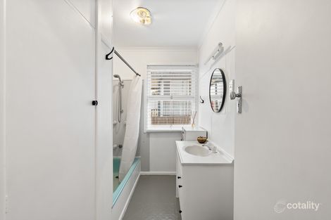 Property photo of 17 Loncroft Street Brighton QLD 4017